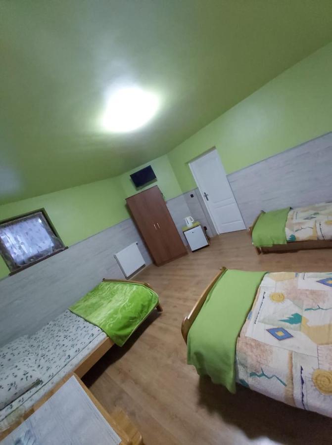 Dom Pod Winogronem Lägenhet Szczawnica Exteriör bild